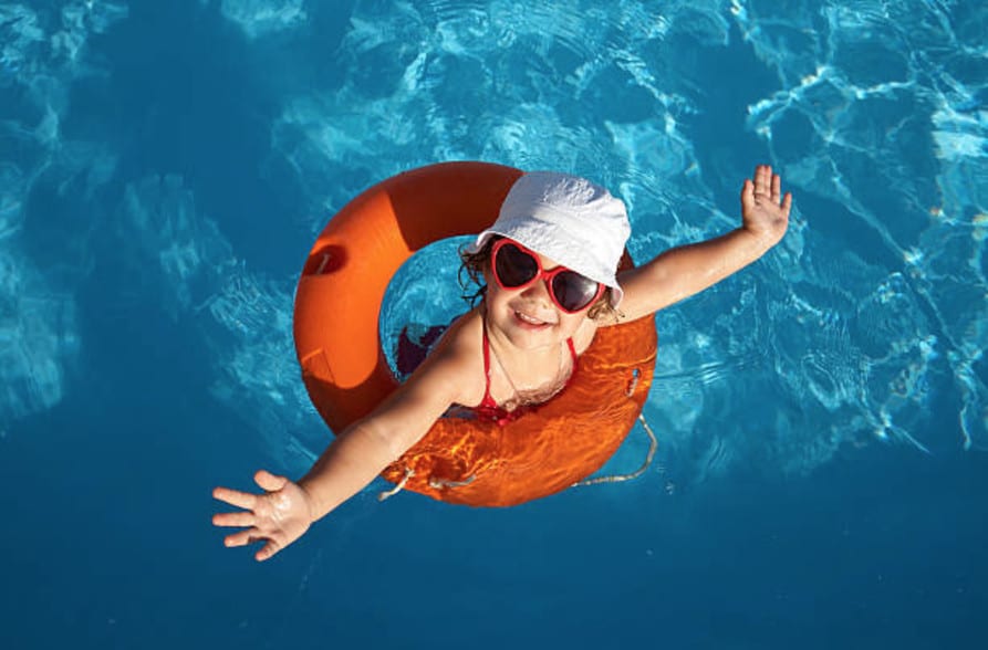 Como manter seguranca as criancas nas Piscinas?