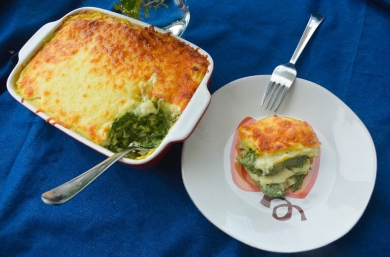 Receita de lasanha de espinafres com requeijão cheia de vitaminas e sabor