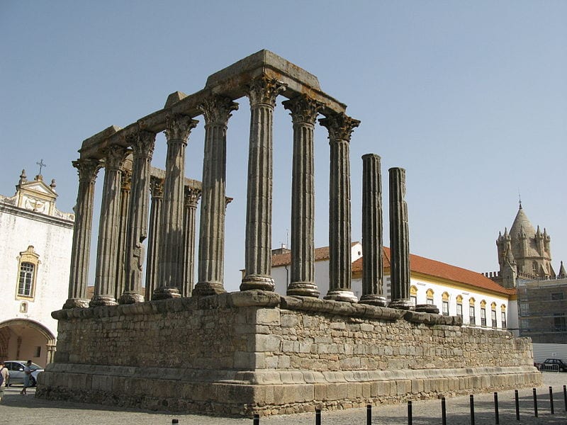 templo romano de évora
