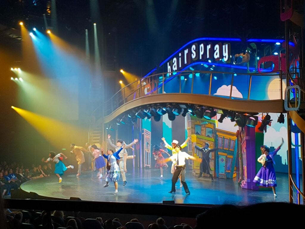 Hairspray espetaculo cruzeiro Symphony of the seas