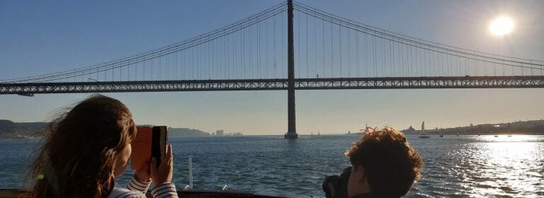 Passeio de barco no Tejo com a Seaventy