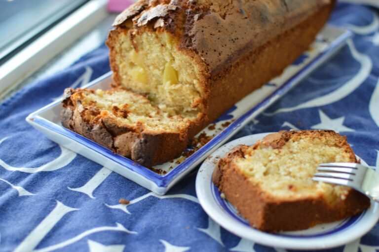 bolo de maçã inteira