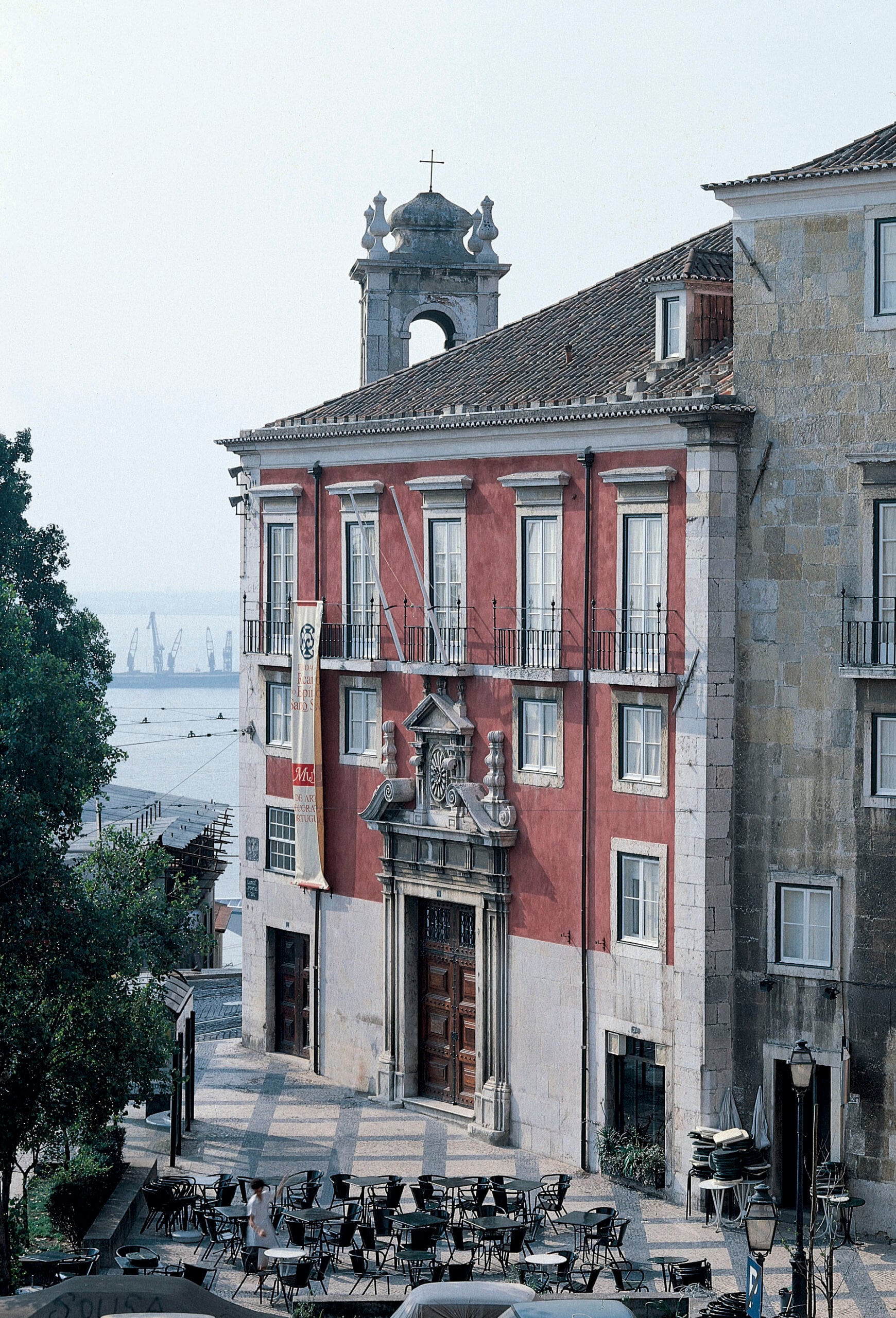 Museu de Artes Decorativas Portuguesas - FRESS