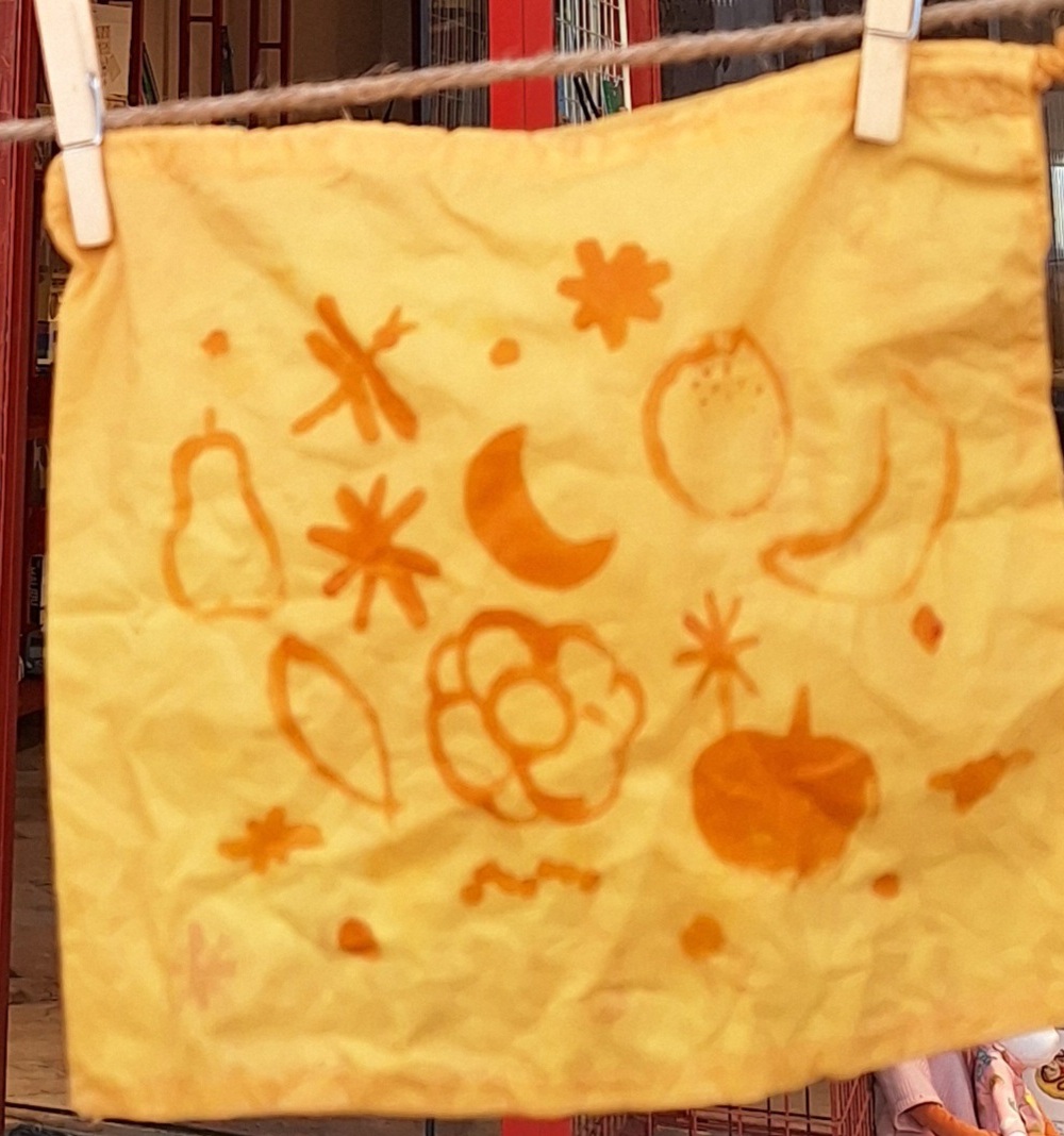 Tingir com desperdícios