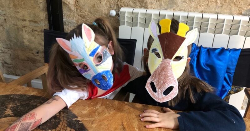 Atelier Venham pintar Máscaras de Carnaval!