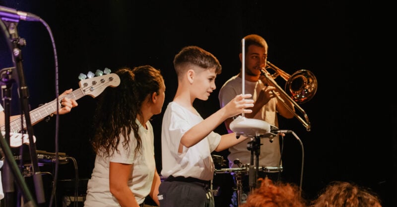 Skoola Summer Sessions: as férias mais cool em Lisboa: música, amigos e espetáculo