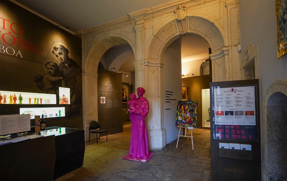 História e devoção a Santo António em língua gestual portuguesa