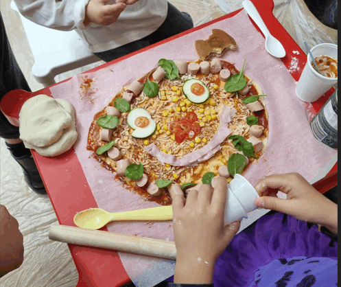 VAMOS PÔR A MÃO NA MASSA E FAZER PIZZA (+20 meses)