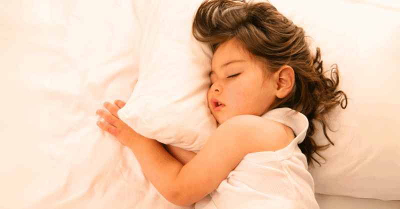 Como dormir no calor? Dicas para toda a família
