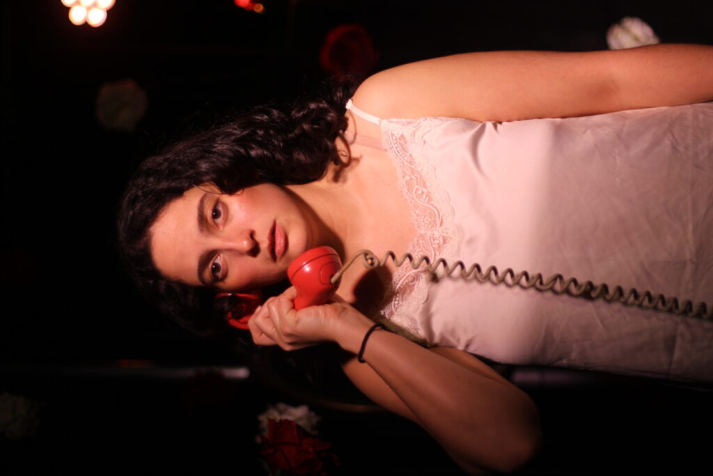 Mas Ele Hoje Trouxe-me Flores Telefone