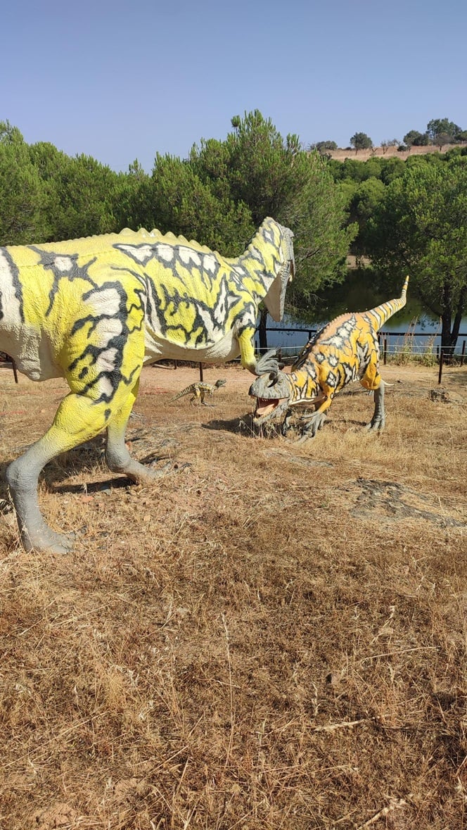 Dinossauros à vista: uma experiência única em Monsaraz