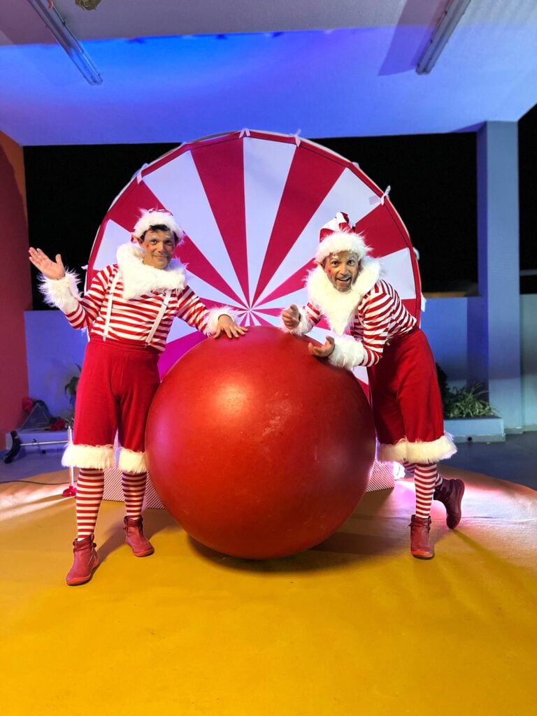 Espetáculo de circo II escolas e eventos