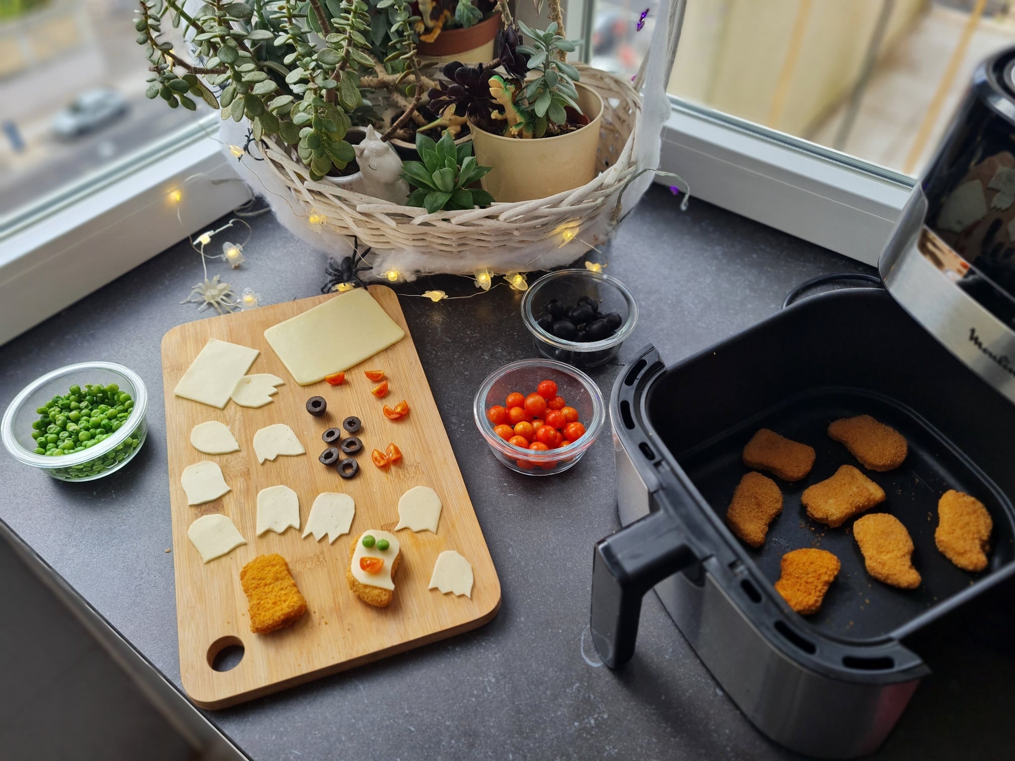 Fantasmas de Halloween com Nuggets - preparacao