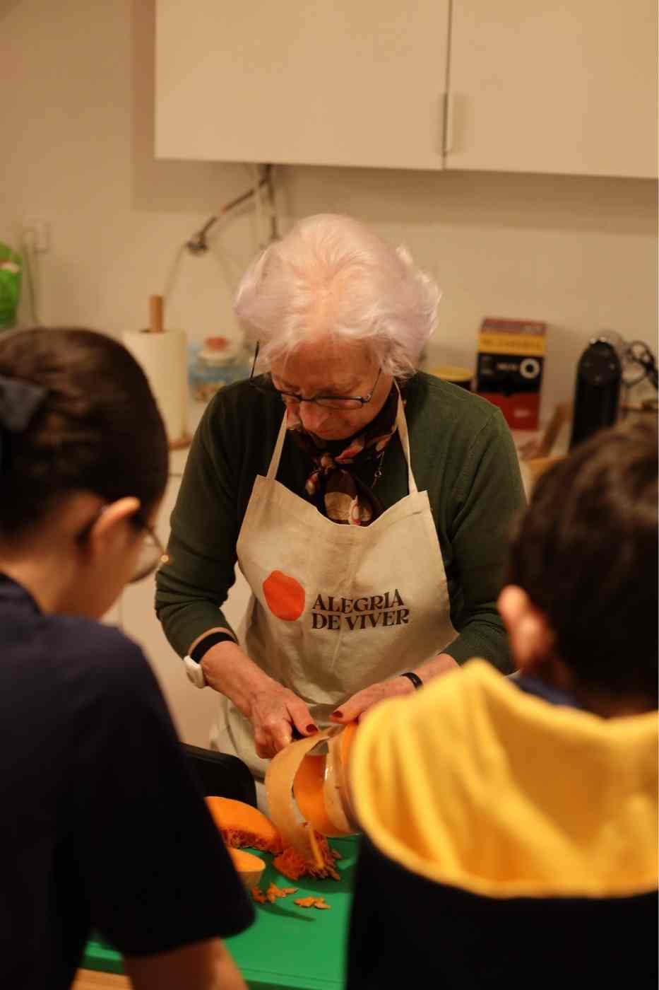 Fundação Alegria de Viver organiza dois workshops Intergeracionais nestas férias de Natal