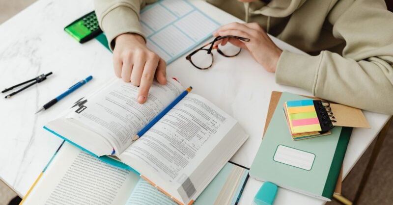 Provas e Exames 2026: Guia Prático para Pais sobre Inscrições, Datas e Pedido de Senha