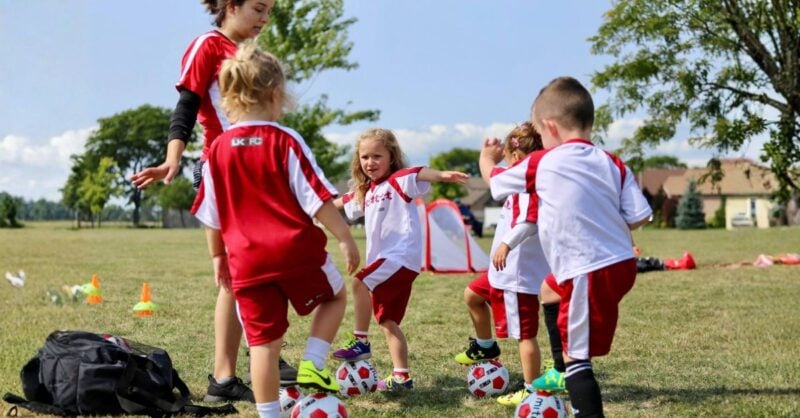 Little Kickers - Marque uma AULA EXPERIMENTAL GRATUITA no Little Kickers Lisboa