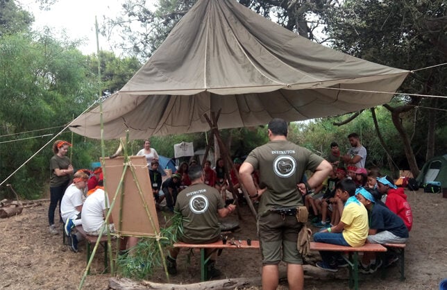 Campo de Férias Sesimbra Bushcraft Escola do Mato