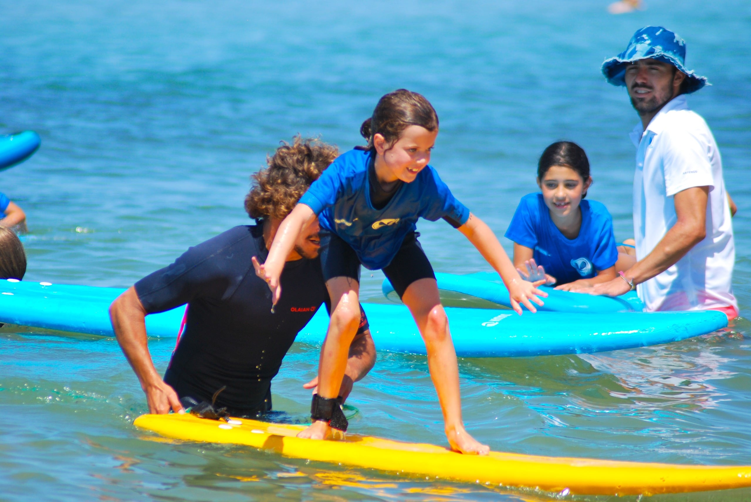 Aprendar a Surfar no Campo de Férias Surf Matosinhos Verão