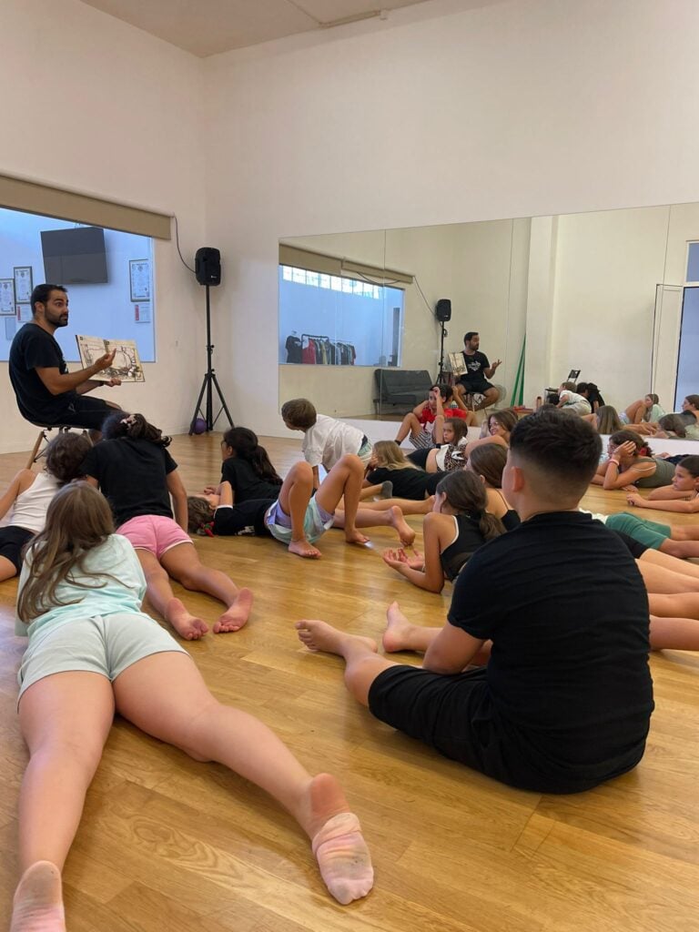 aula de grupo no campo de férias seixal
