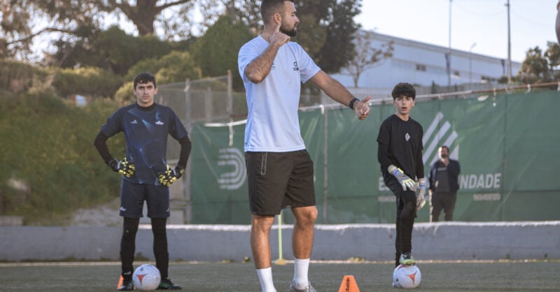 Intensive Football Camp João Santos Academy - campo de férias de futebol em Benfica