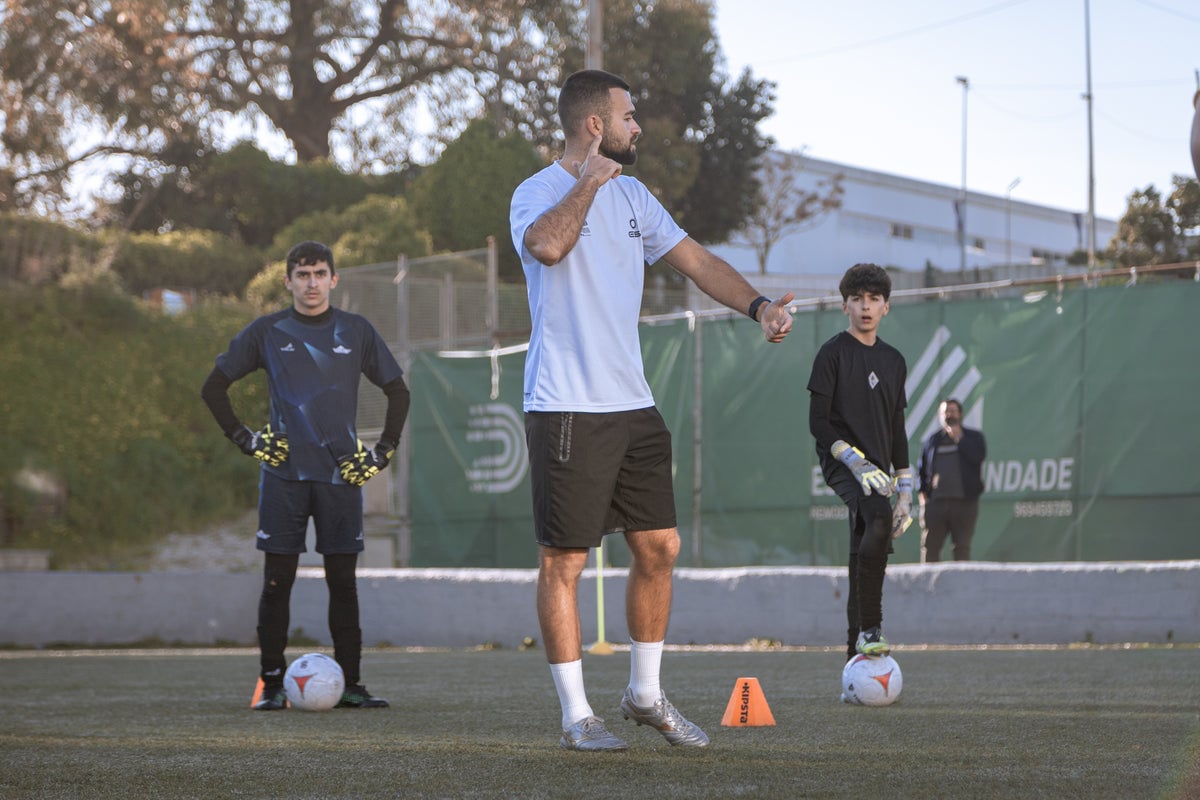 Intensive Football Camp João Santos Academy - campo de férias de futebol em Benfica