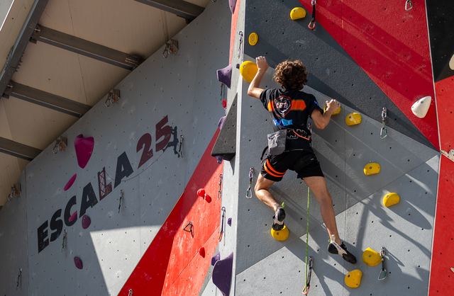 Escalada para escolas e grupos