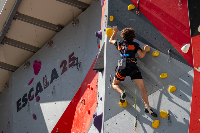 Escalada para escolas e grupos em Lisboa