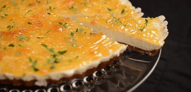 Cheesecake de Pêssego e Tomilho-Limão
