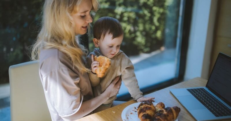 A 1 Mês da Dieta da Família: como é a alimentação de um bebé de 11 meses?
