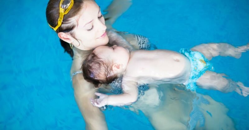 Natação para bebés e crianças: como escolher uma piscina sem meter água?