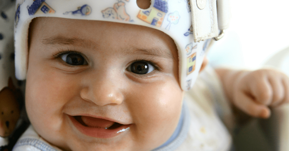 capacete para bebé