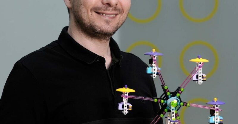 Saiba tudo sobre Ricardo Silva, o designer português da LEGO®