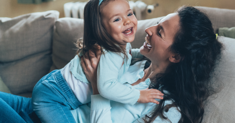 Os 5 hábitos (e um extra!) de mães muito felizes