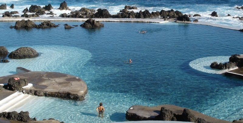 O que fazer na Madeira com crianças -piscinas naturais porto moniz
