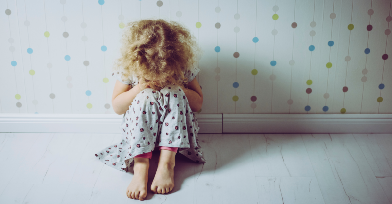 Abuso sexual de menores: como impedir que os abusadores cheguem às crianças?